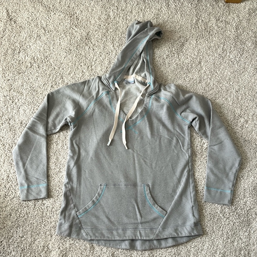 Columbia PFG kangaroo pocket hoodie